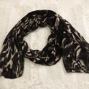 Lovely scarf wrap brown beige